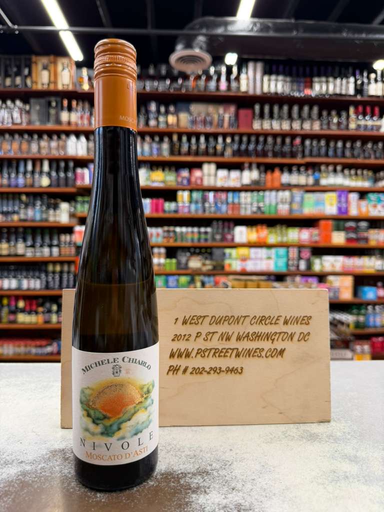 NIVOLE MASCTO Michele Chiarlo Nivole Moscato D Asti 375 mL - Image 1